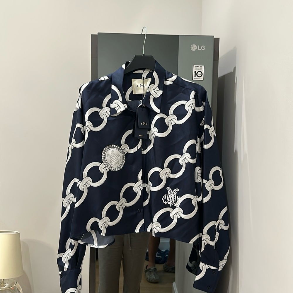 DMN baby Chloe cropped silk button down size 0
